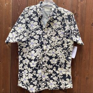 Sovereign Code men’s short sleeve button down, size XL